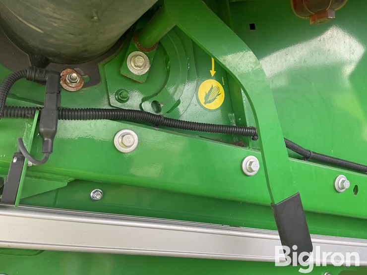 2022-john-deere-s780-image-12