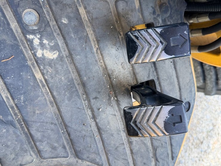 2007-john-deere-110-image-41