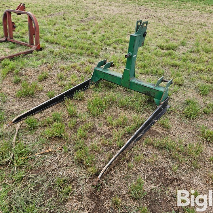 3-Pt Bale Carrier