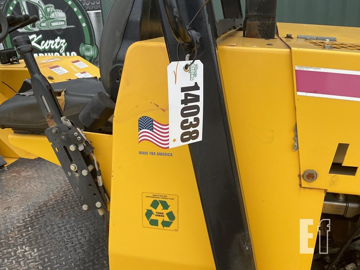 2019-load-lifter-2214-5e-image-16