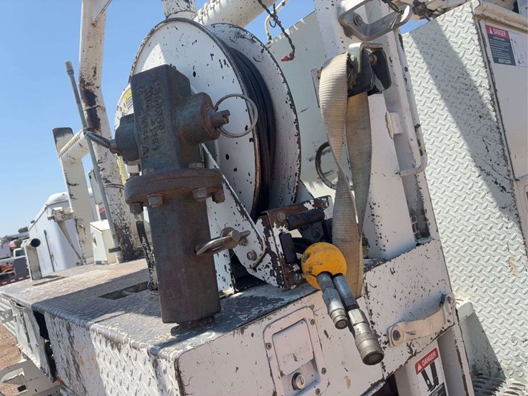 2008-international-workstar-7400-image-28