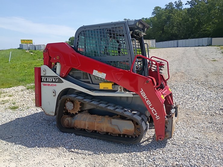 2023-takeuchi-tl10v2-image-12