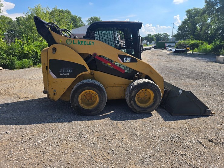 caterpillar-262c-image-16