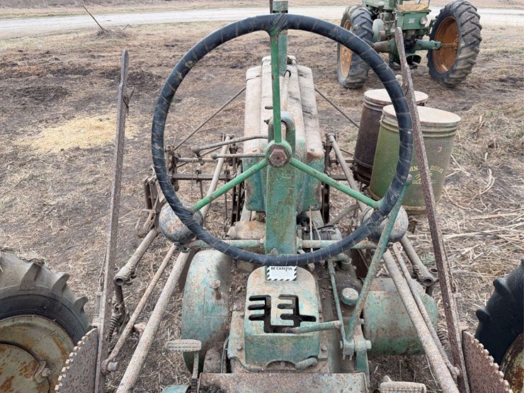 john-deere-b-image-48