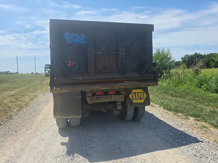 1994-mack-ch613-image-12