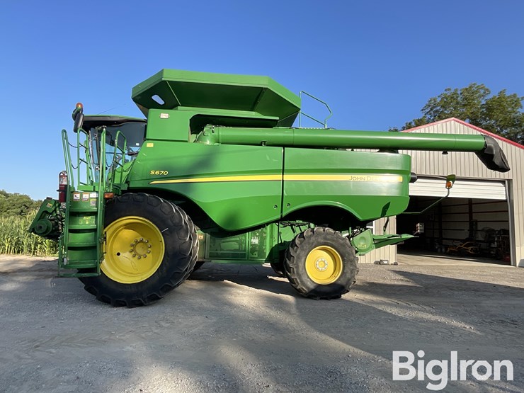 2012-john-deere-s670-image-8