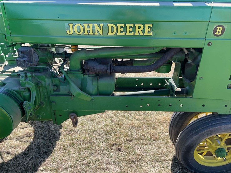 john-deere-model-b-image-21