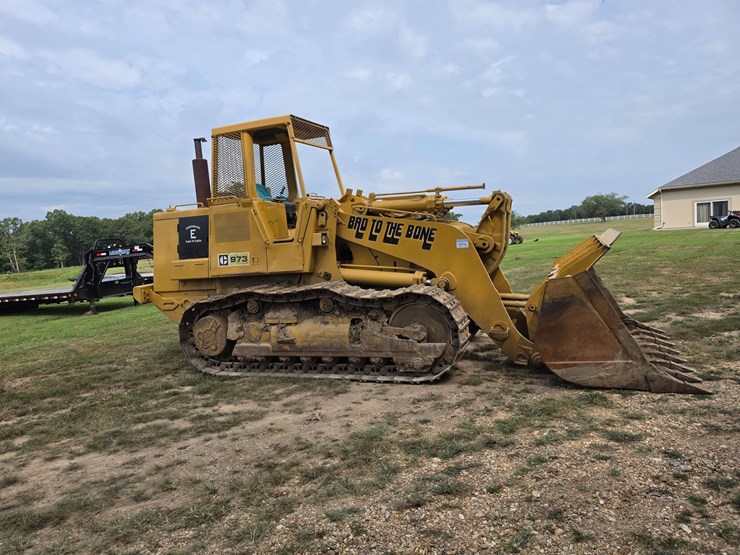 1983-caterpillar-973-image-23