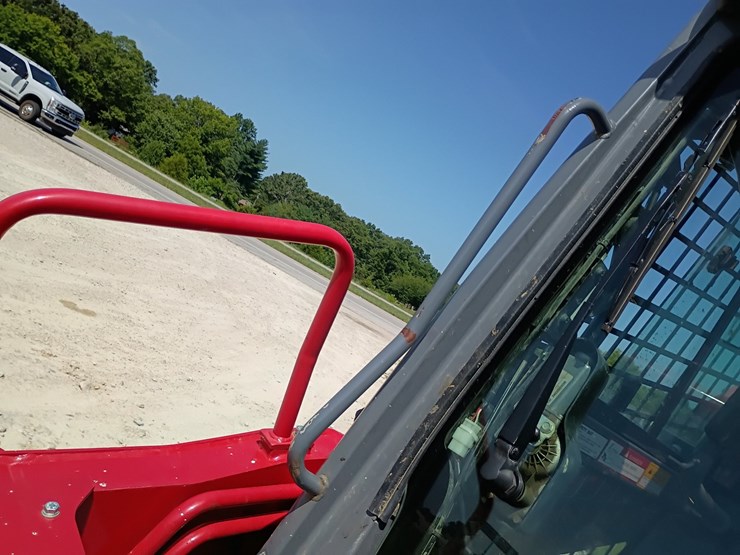 2023-takeuchi-tl10v2-image-72