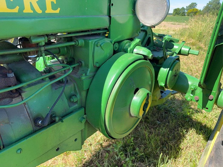 john-deere-model-b-image-20