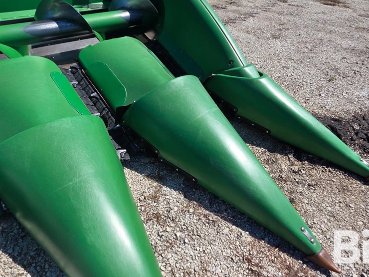 2010-john-deere-608c-image-20