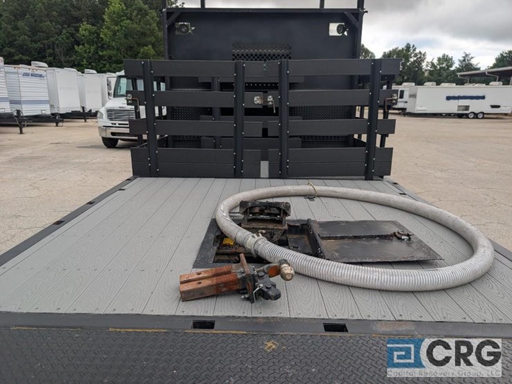 2012-freightliner-m2-stakebed-truck-image-16