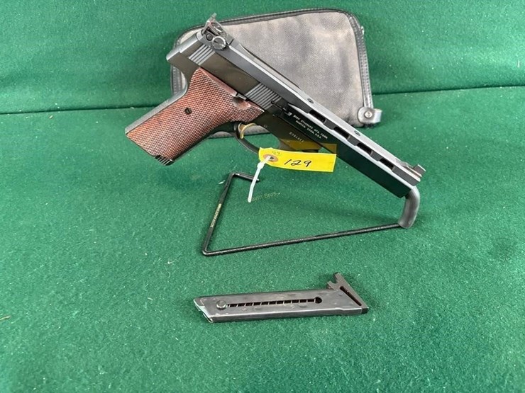 high-standard-"the-victor"-22lr-pistol-image-2
