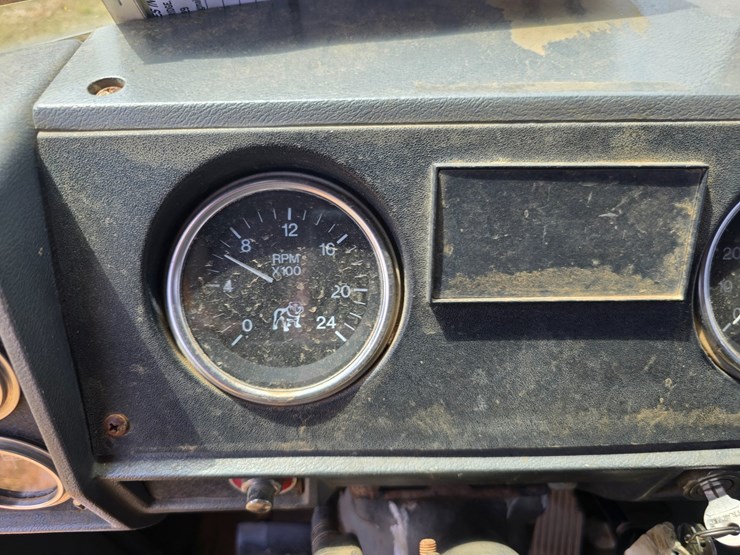 2002-mack-rd688s-image-119