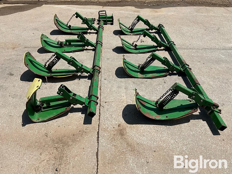 john-deere-608c-image-4