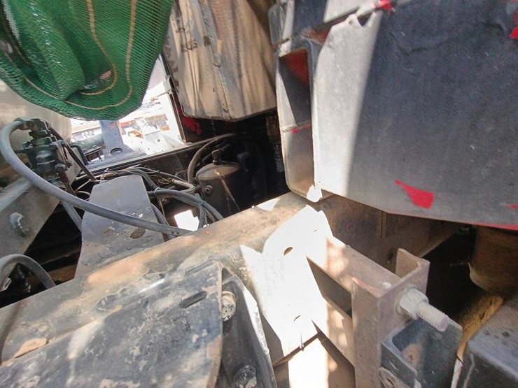 1997-mack-rd688s-image-68