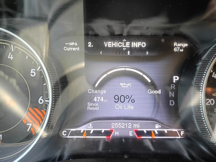 2014-jeep-cherokee-image-56