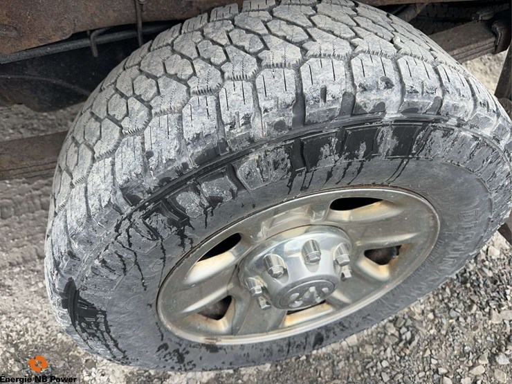 2018-dodge-3500hd-image-10