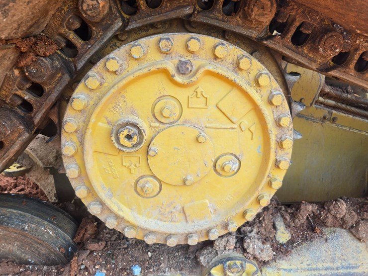 2005-caterpillar-d5n-xl-image-61