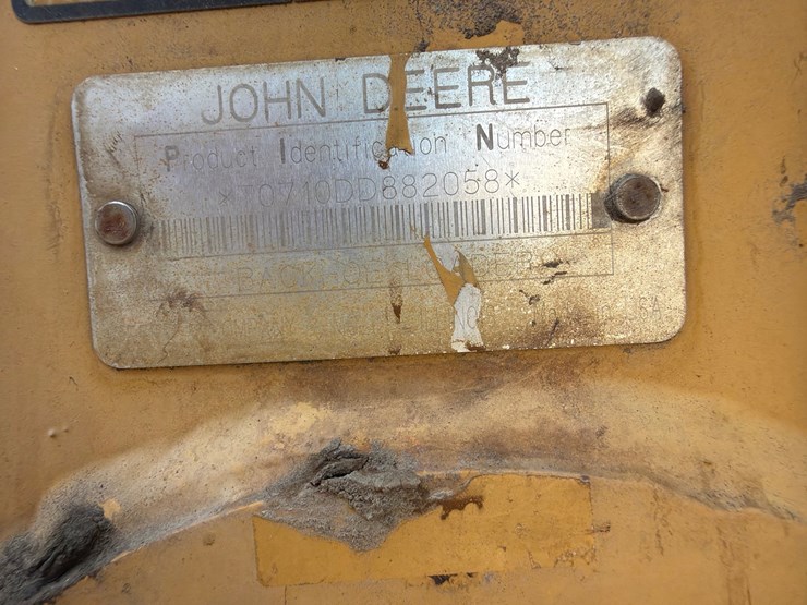 2000-deere-710d-image-152