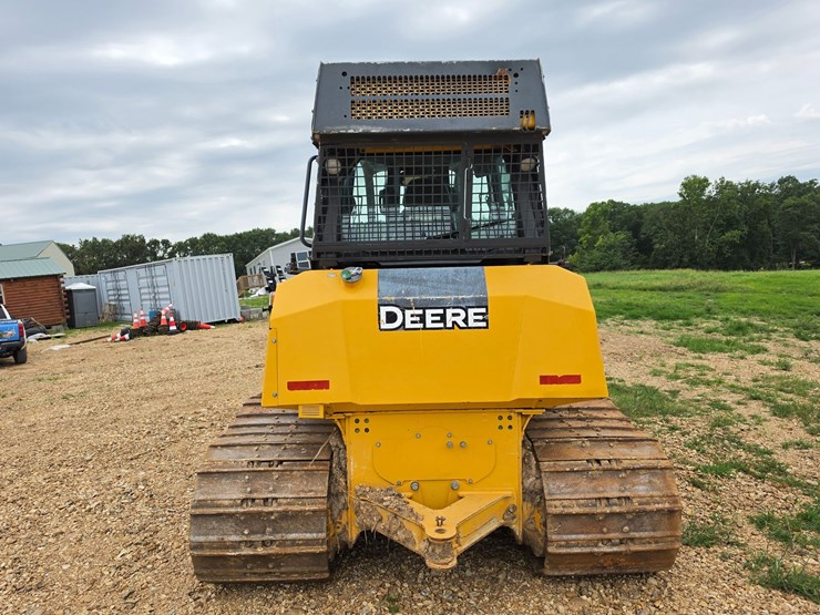 2015-deere-700k-image-9