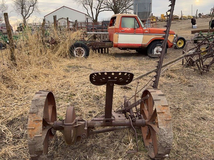 john-deere-no.-4-sickle-bar-mower-image-4
