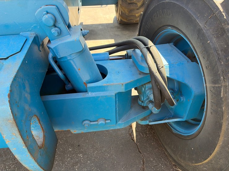 #201-•-2000-genie-z45/25-articulating-boom-lift-image-15