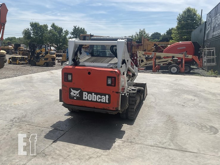 2021-bobcat-t595-image-4