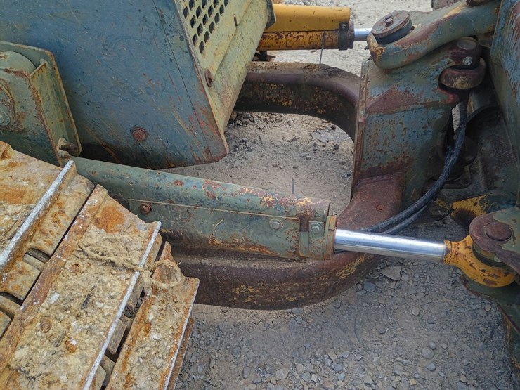 1991-deere-550g-image-57