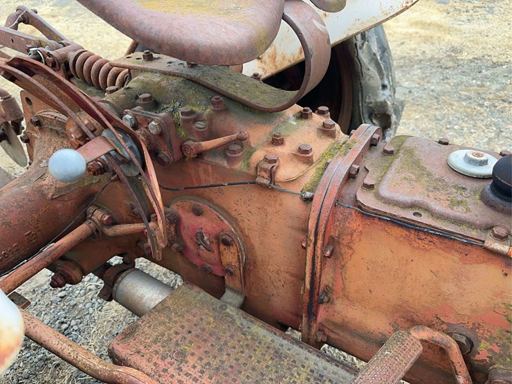 ford-8n-image-30