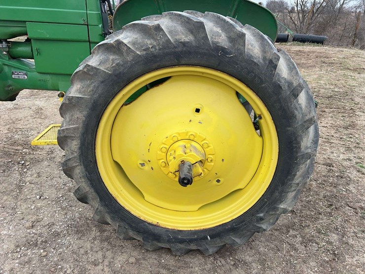 john-deere-40-image-47