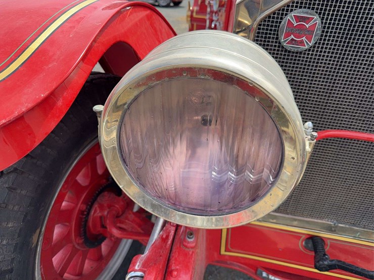1926-american-lafrance-fire-truck-image-23