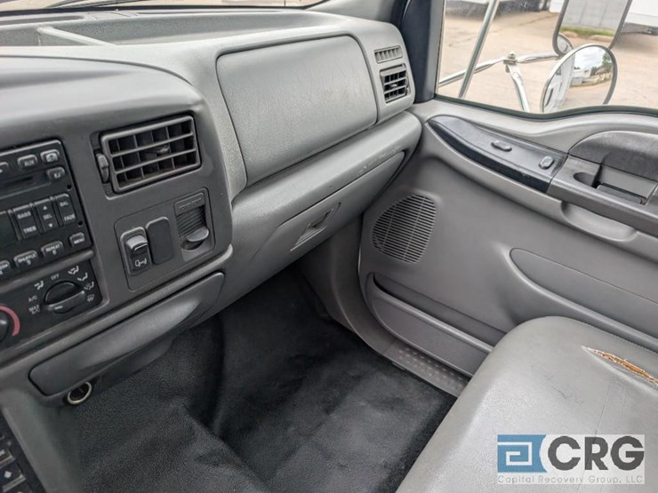 2006-ford-f650-image-14