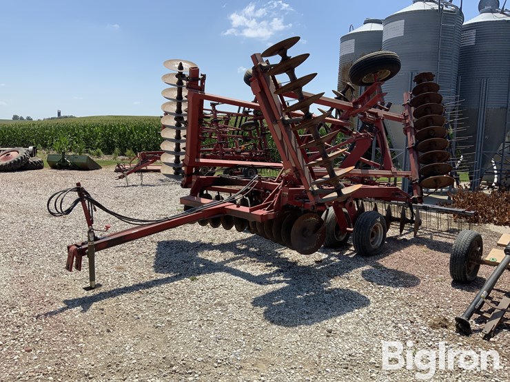 case-ih-496-image-1