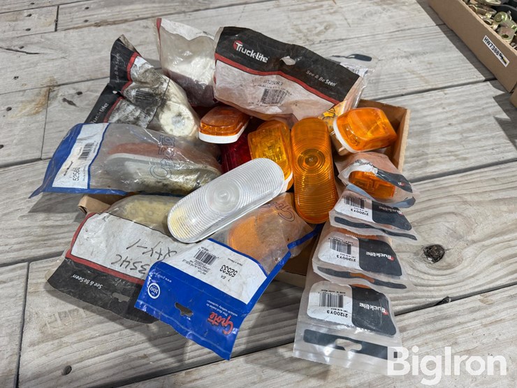 assortment-of-truck-lights-image-3