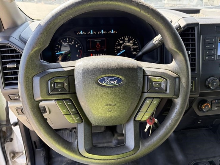 2019-ford-f150-image-15