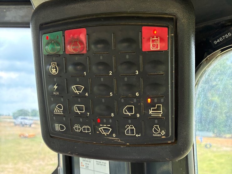 deere-700k-lgp-image-15