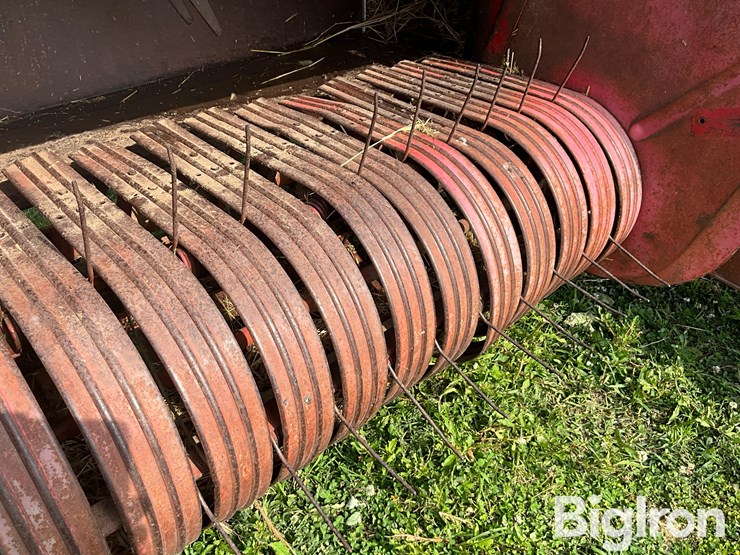 massey-ferguson-12-image-20