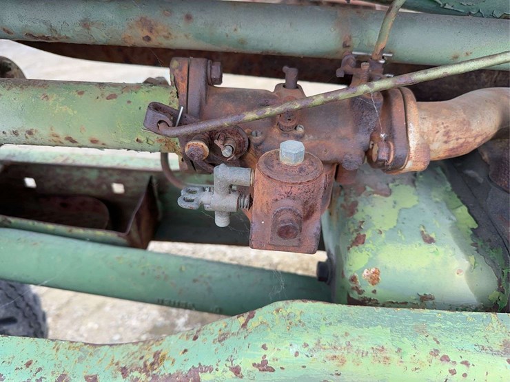 john-deere-model-b-image-11