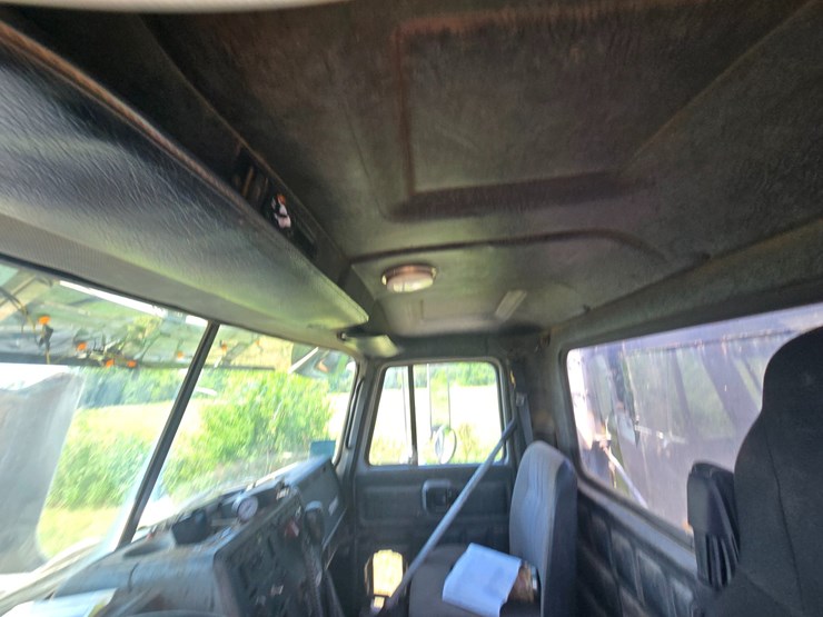 1994-mack-ch613-image-85