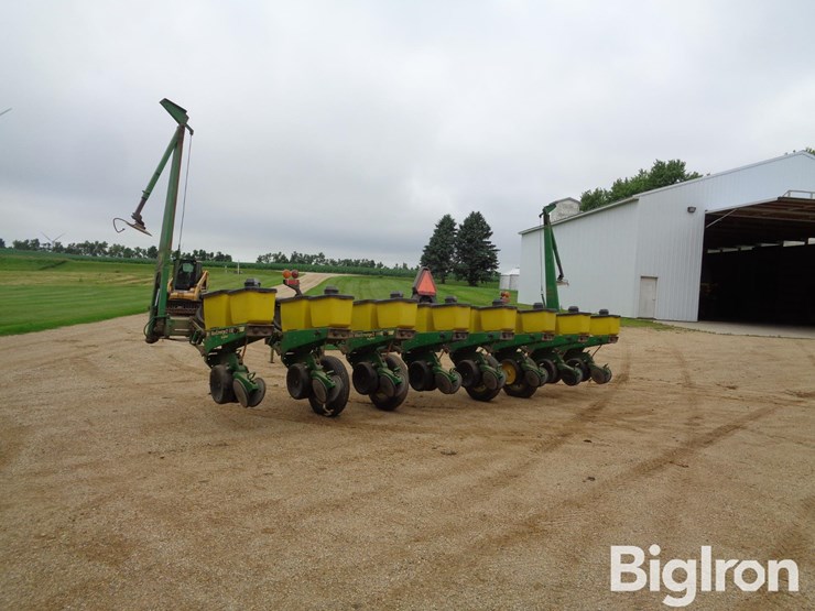 john-deere-7200-image-7