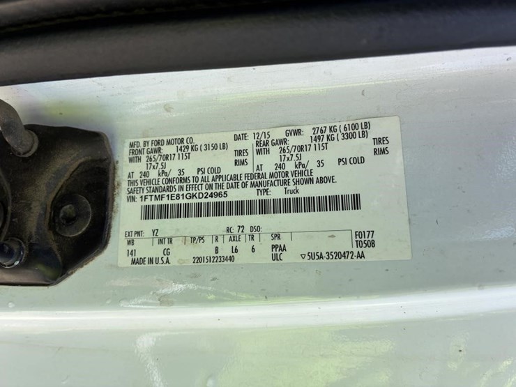 2016-ford-f150-xl-image-19