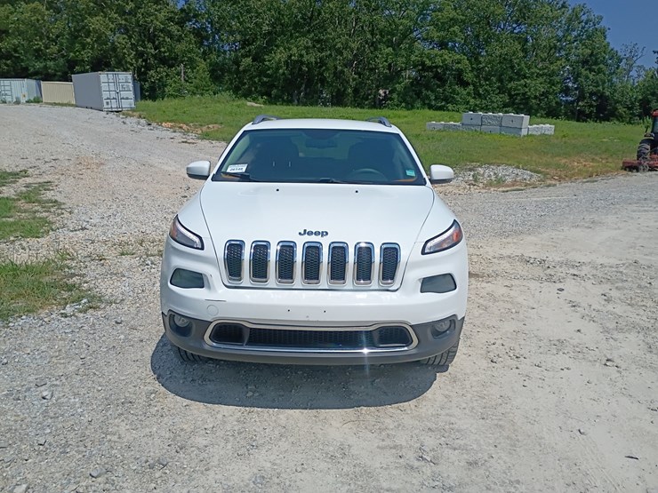 2014-jeep-cherokee-image-14