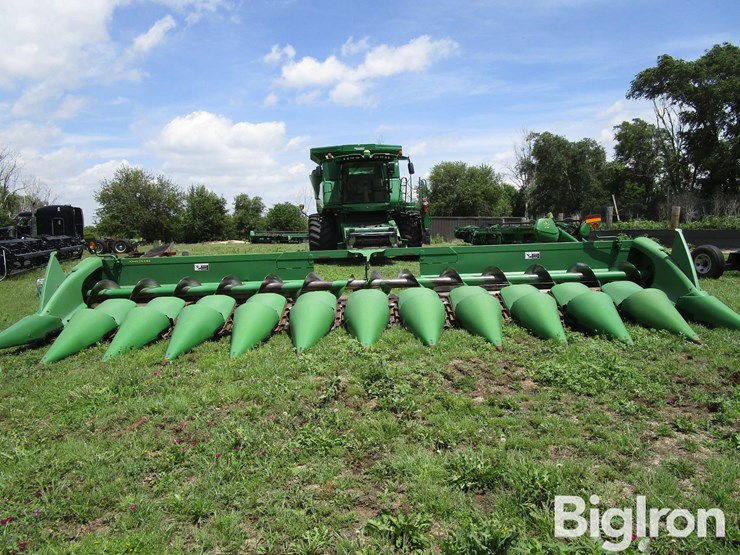 2009-john-deere-612c-image-2