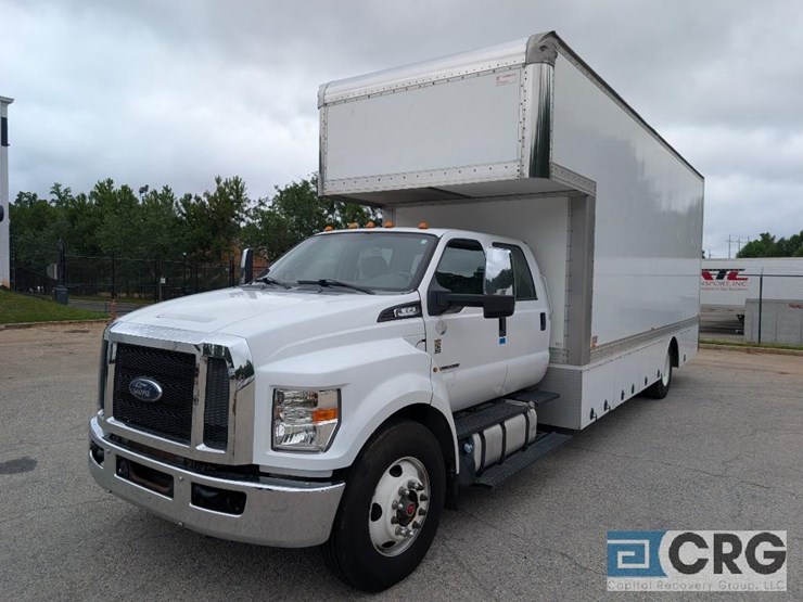 2018-ford-f650-image-1