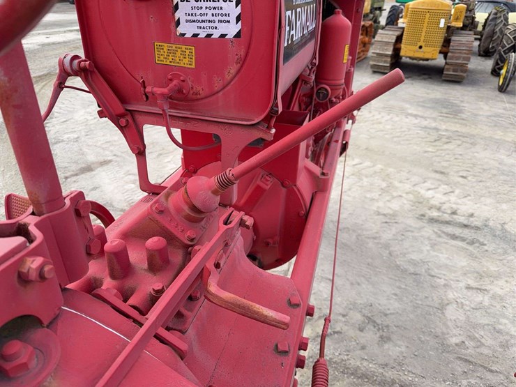 farmall-f-20-image-37
