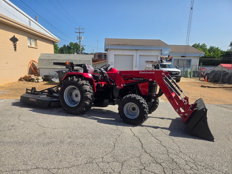 2023-mahindra-4550-image-20