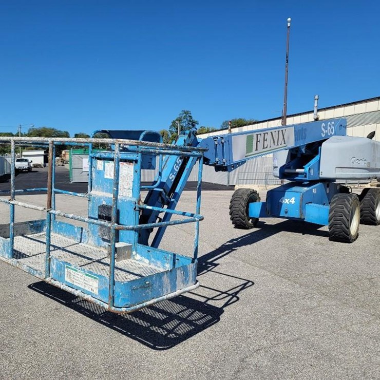 2006 GENIE S65