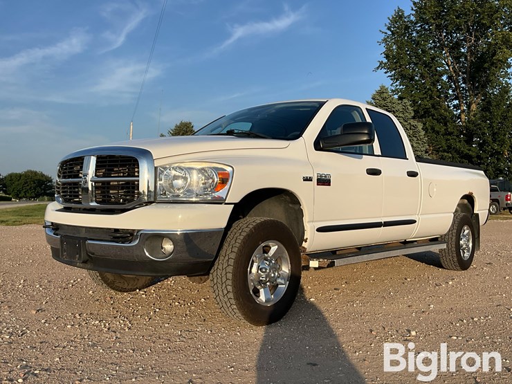 2007-dodge-ram-2500-image-3