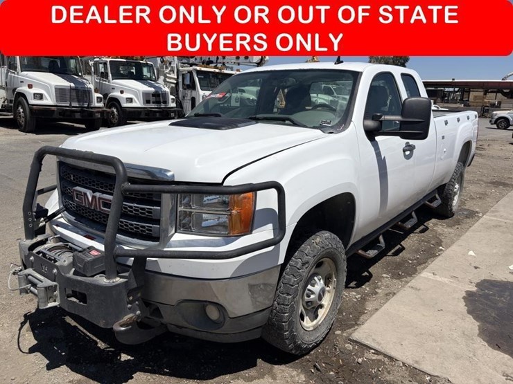 2012-gmc-sierra-2500-image-1